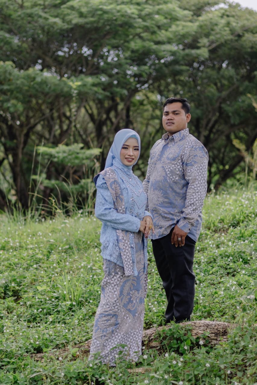 Erwandi & Yusrianti